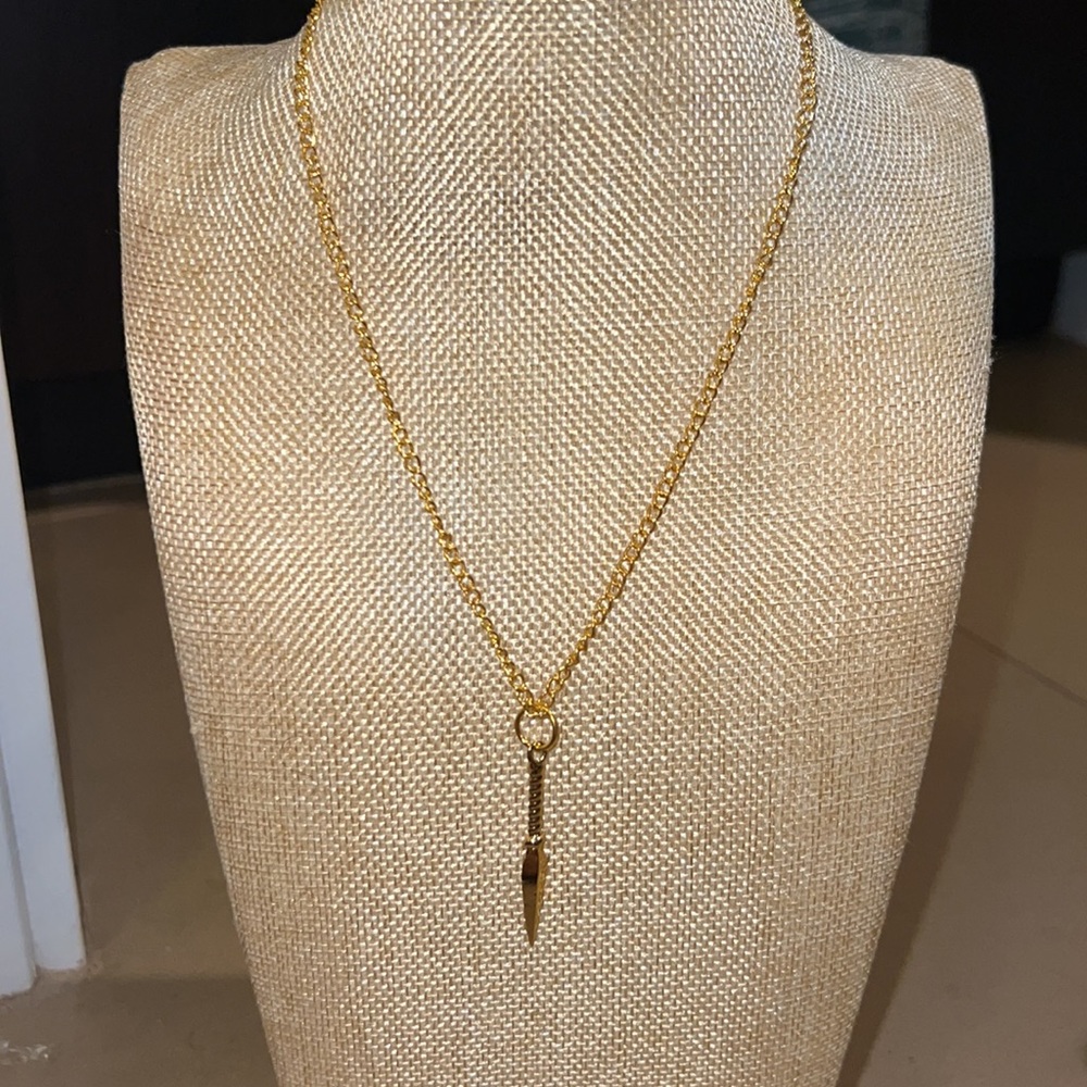 Simple styled jewelry - Picture 3 of 4